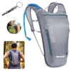 Kit Apito de Emerg�ncia Sobreviv�ncia Survivor+ Mochila de Hidrata��o 2 L Camelbak Classic